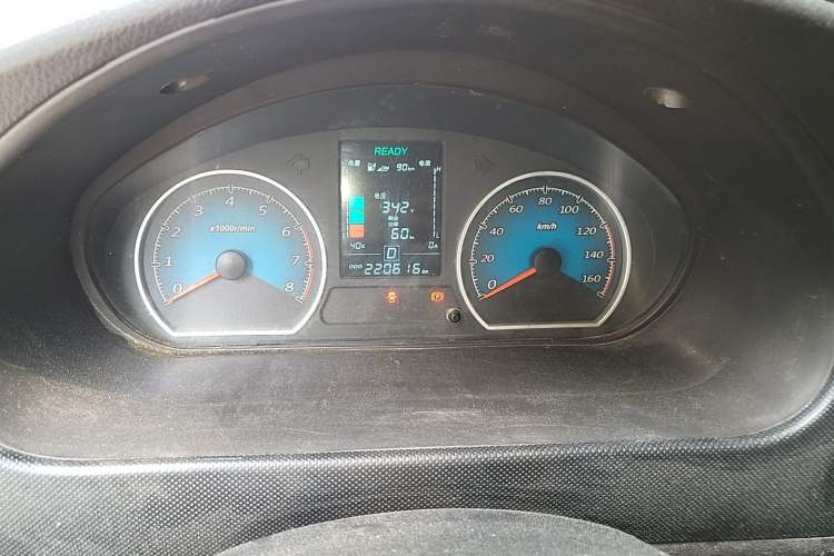 Used Wuling EV50 2021 Van Logistics Vehicle Lishen 41.6 kWh Electric Control System Instrument Cluster