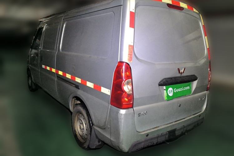 Used Wuling EV50 2021 Van Logistics Vehicle Lishen 41.6kWh Tongyu Electric Control System Rear Left 45 Deg