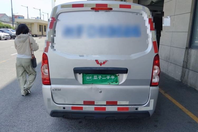 Used Wuling EV50 2021 Van Logistics Vehicle - Huishitong Penghui 43.2kWh Inovance 2nd-Generation Electric Control System Rear