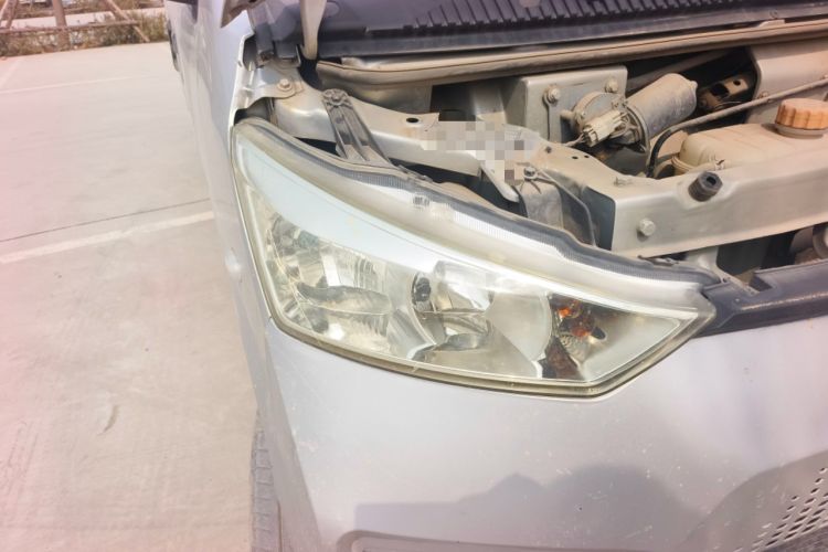 Used Wuling EV50 2021 Van Logistics Vehicle - Huishitong Ningde 41.86 kWh Inovance 2nd-Generation Electric Control System Right Front Headlight