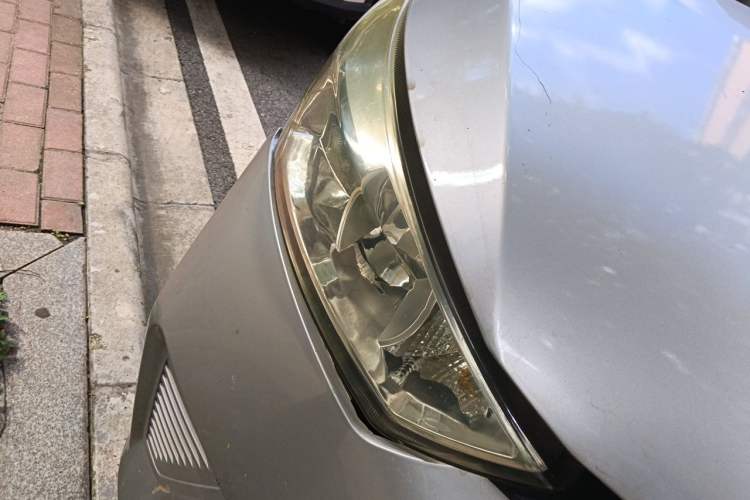 Used Wuling EV50 2021 Box-Type Logistics Vehicle Bocreat Ningde 41.86 kWh Liugong Electric Control System Right Front Headlight