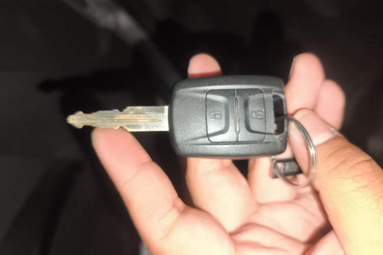 Used Wuling EV50 2021 5-Seater Version Ningde 41.86 kWh Vehicle Key