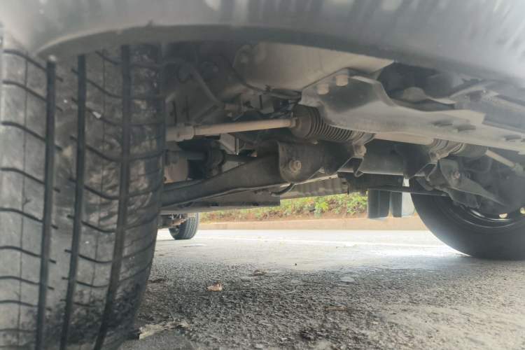 Used Wuling EV50 2021 Van Logistics Vehicle - Huishitong Penghui 43.2 kWh Li-Ion Electric Control System Chassis Front Right
