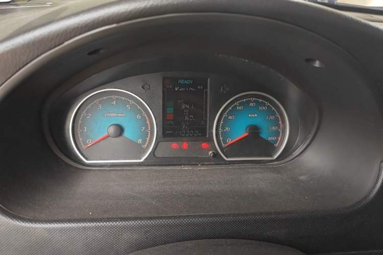 Used Wuling EV50 2021 Van Logistics Vehicle Lishen 41.6 kWh Electric Control System Instrument Cluster
