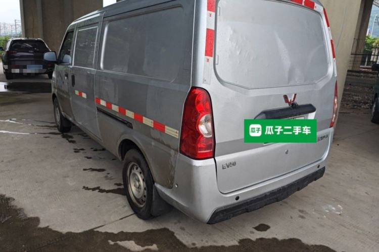 Used Wuling EV50 2021 Van Logistics Vehicle Lishen 41.6 kWh Electric Control System Rear Left 45 Deg