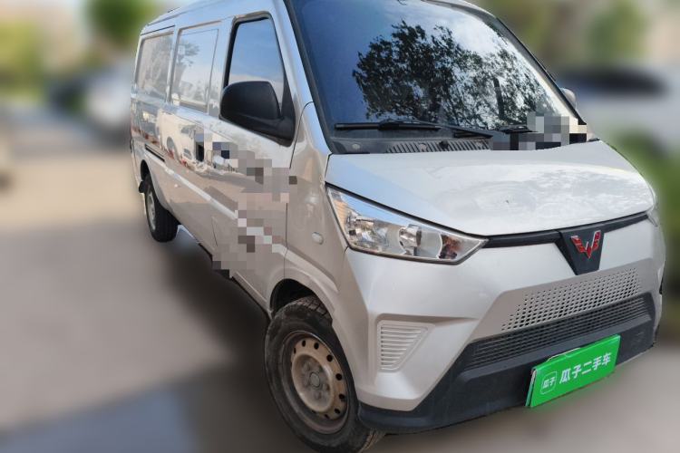 Used Wuling EV50  Front Right 45 Deg