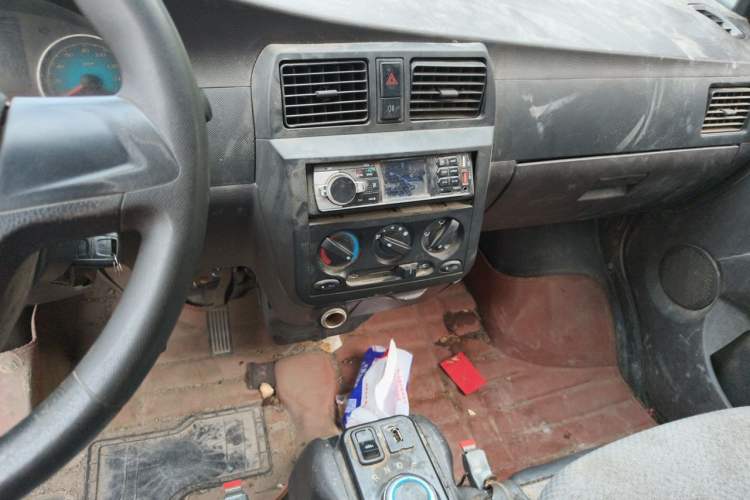 Used Wuling EV50 2022 Affordable Model Anchi with 35.904 kWh Audio And AC Panel