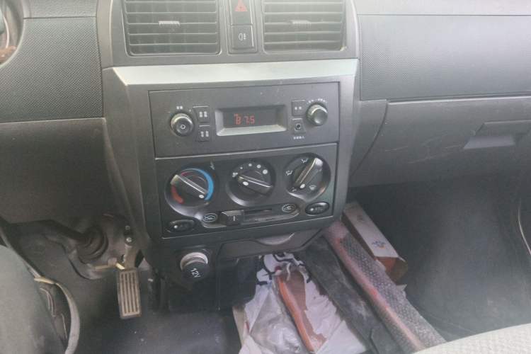 Used Wuling EV50 2022 Affordable Model Anchi with 35.904 kWh Audio And AC Panel