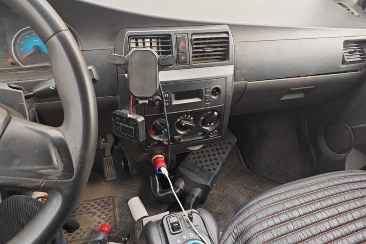 Used Wuling EV50 2022 Affordable Model Anchi with 35.904 kWh Audio And AC Panel