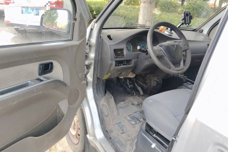 Used Wuling EV50 2022 Edition Premium Model – Guoxuan 40.55 kWh Driver Seat