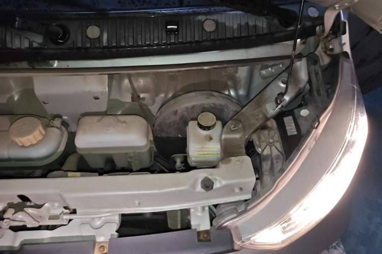 Used Wuling EV50 2022 Affordable Model Anchi with 35.904 kWh Engine Bay Left