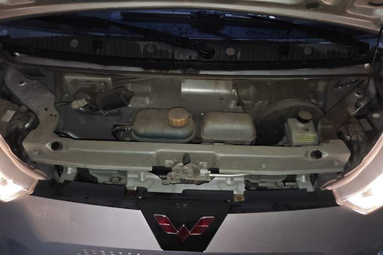 Used Wuling EV50 2022 Affordable Model Anchi with 35.904 kWh Engine Bay