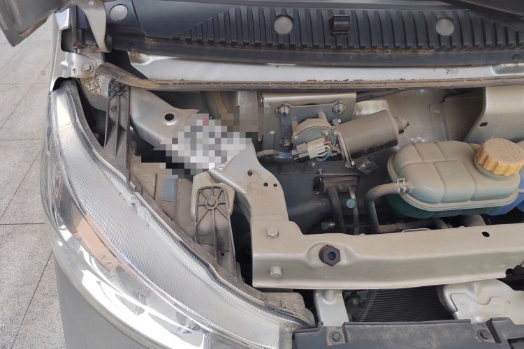 Used Wuling EV50 2022 Edition Premium Model – Guoxuan 40.55 kWh Engine Bay Right