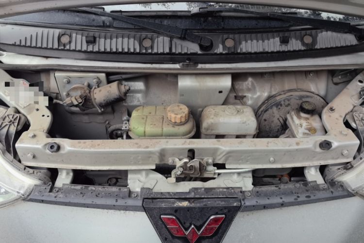 Used Wuling EV50 2022 Affordable Model Anchi with 35.904 kWh Engine Bay