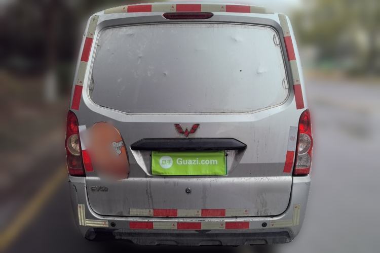 Used Wuling EV50 2022 Affordable Model Anchi with 35.904 kWh Exterior 4