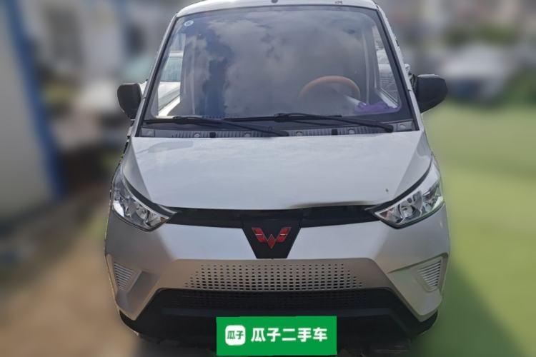 Used Wuling EV50 2022 Affordable Model Anchi with 35.904 kWh Front