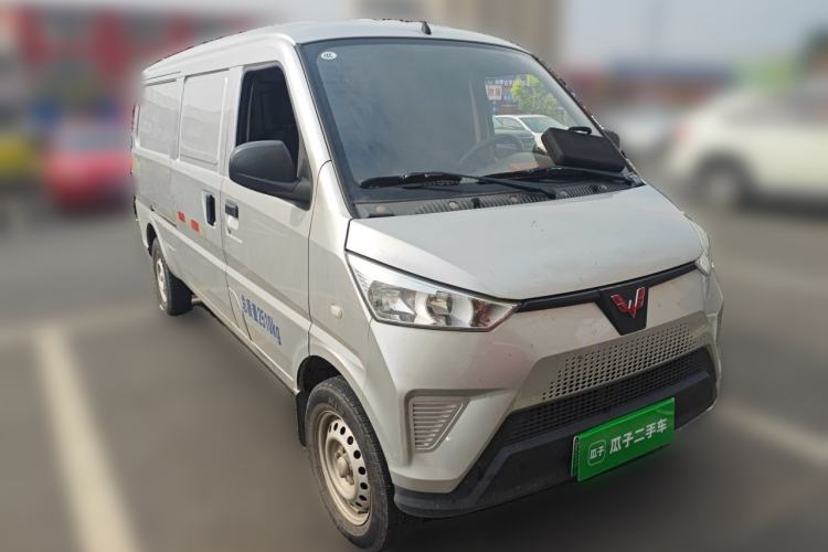 Used Wuling EV50 2022 Affordable Model Anchi with 35.904 kWh Front Right 45 Deg
