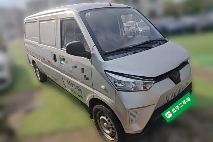 Used Wuling EV50 2022 Affordable Model Anchi with 35.904 kWh Front Right 45 Deg