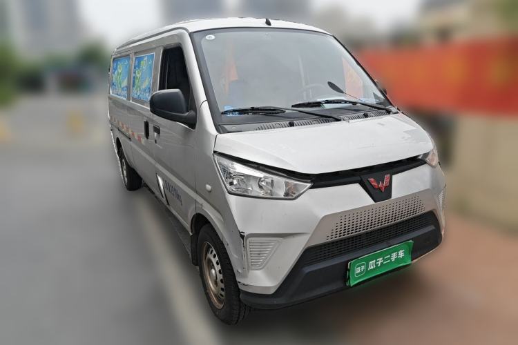Used Wuling EV50 2022 Affordable Model Anchi with 35.904 kWh Front Right 45 Deg
