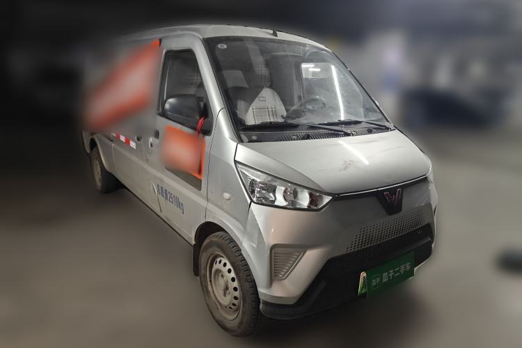 Used Wuling EV50 2022 Affordable Model Anchi with 35.904 kWh Front Right 45 Deg