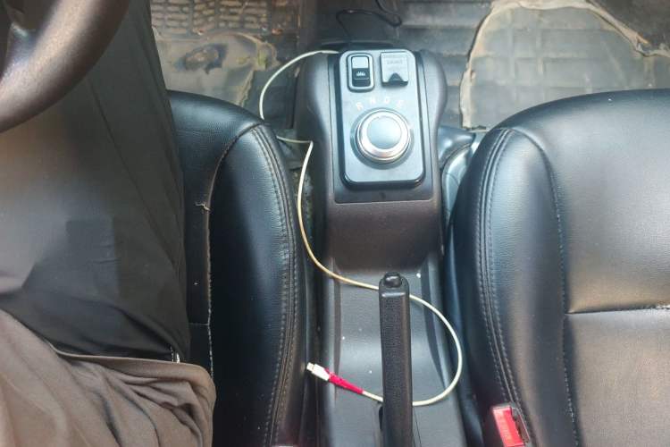 Used Wuling EV50 2022 Edition Premium Model – Guoxuan 40.55 kWh Gear Lever