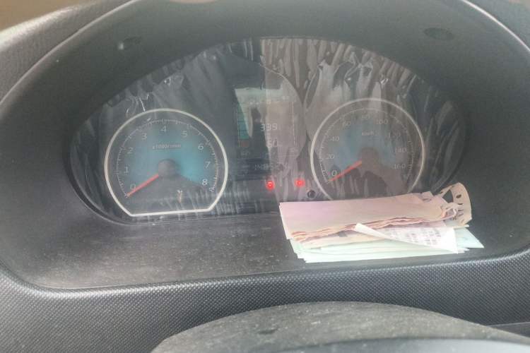 Used Wuling EV50 2022 Affordable Model Anchi with 35.904 kWh Instrument Cluster