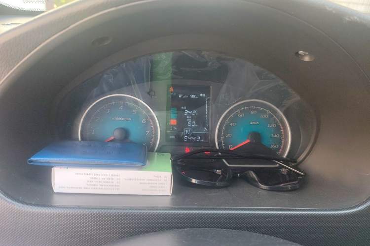 Used Wuling EV50 2022 Edition Premium Model – Guoxuan 40.55 kWh Instrument Cluster