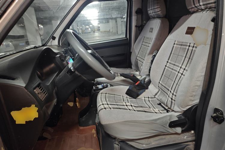 Used Wuling EV50 2022 Affordable Model Anchi with 35.904 kWh Left Front Seat
