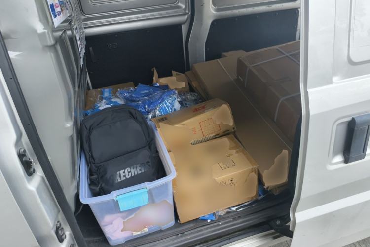 Used Wuling EV50 2022 Affordable Model Anchi with 35.904 kWh Left Rear Seat