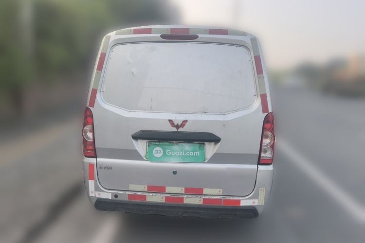Used Wuling EV50 2022 Affordable Model Anchi with 35.904 kWh Rear