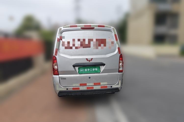 Used Wuling EV50 2022 Affordable Model Anchi with 35.904 kWh Rear