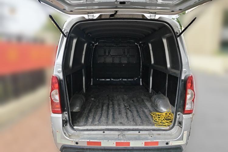 Used Wuling EV50 2022 Affordable Model Anchi with 35.904 kWh Trunk