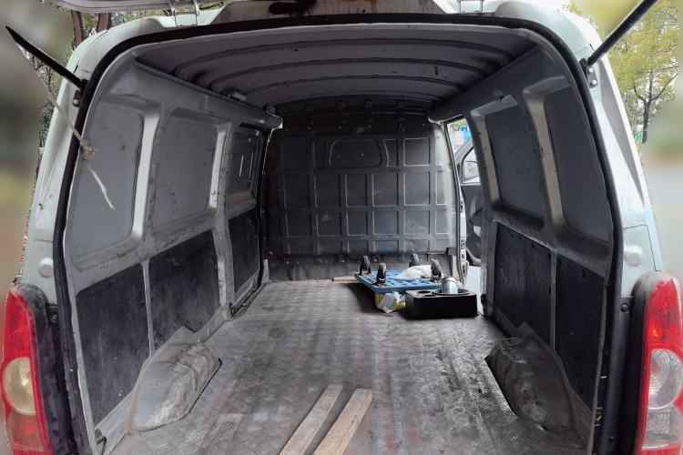 Used Wuling EV50 2022 Affordable Model Anchi with 35.904 kWh Trunk