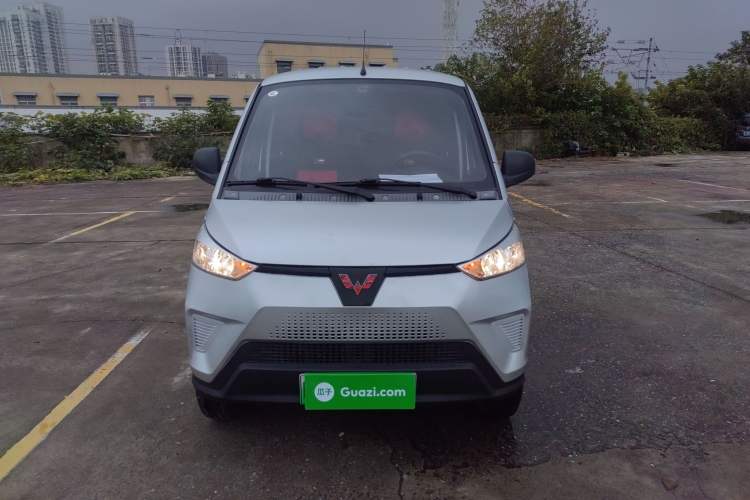 Used Wuling EV50 2023 Ningde Times 38.64 kWh Exterior 1