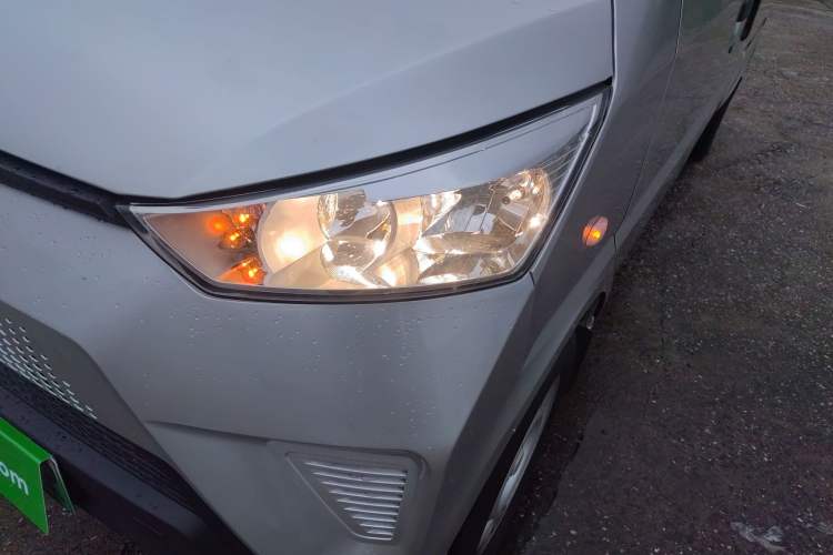 Used Wuling EV50 2023 Ningde Times 38.64 kWh Left Front Headlight