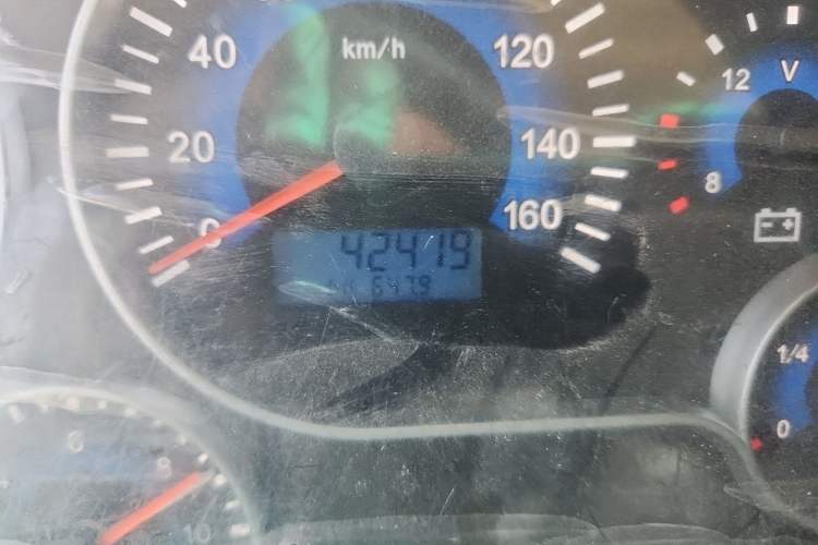 Used Wuling EV80  Odometer Close Up