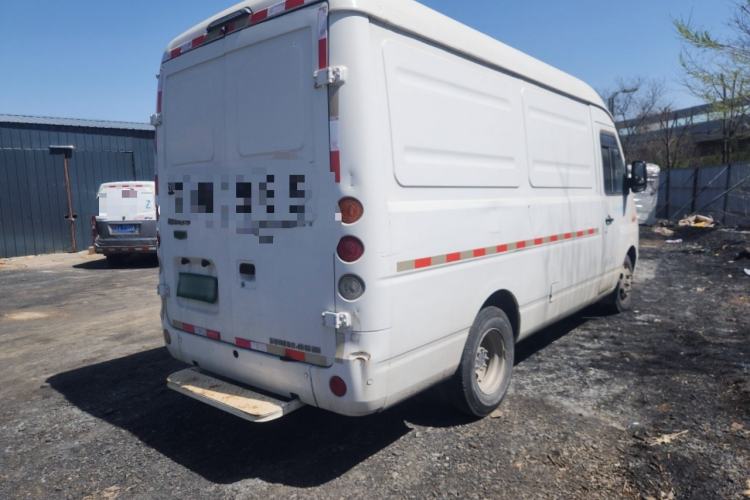 Used Wuling EV80  Rear Right 45 Deg