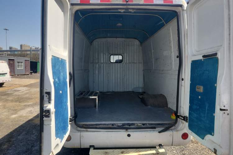 Used Wuling EV80  Trunk