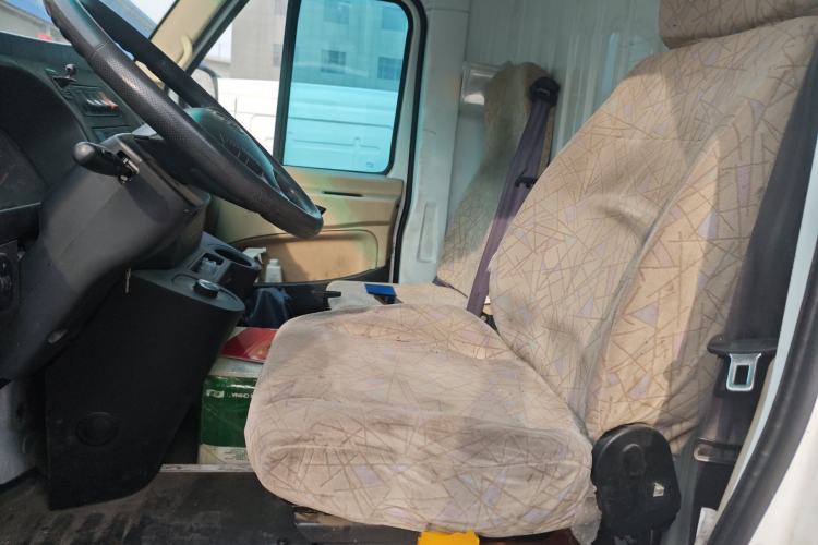 Used Wuling EV80 2022 Closed-Box Cargo Van Left Front Seat