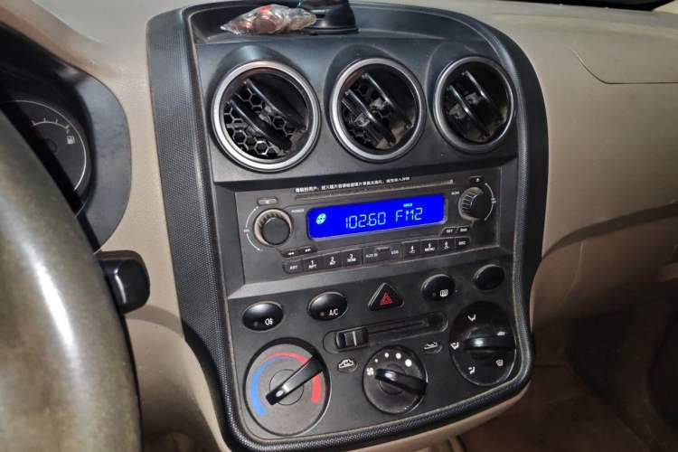 Used Wuling Hongguang 2010 1.4L Comfort Version Audio And AC Panel