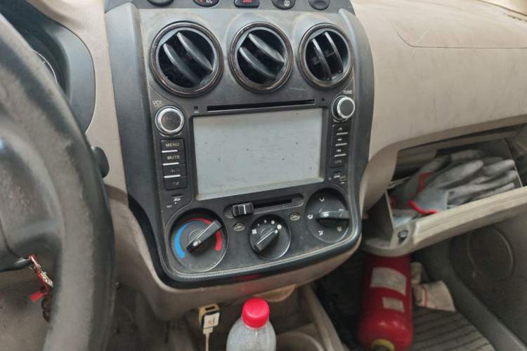 Used Wuling Hongguang 2010 1.4L Comfort Version Audio And AC Panel