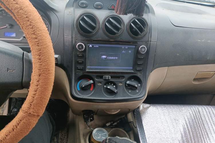 Used Wuling Hongguang 2010 1.4L Luxury Model Audio And AC Panel