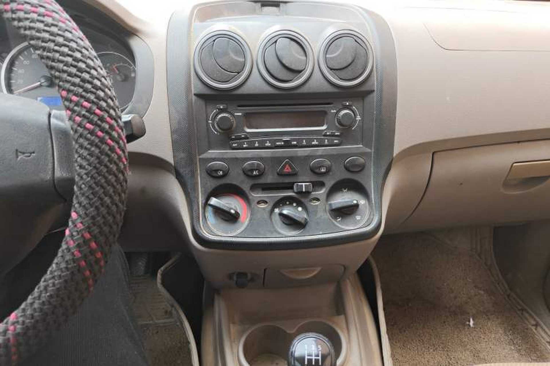 Used Wuling Hongguang 2010 1.4L Comfort Version Audio And AC Panel