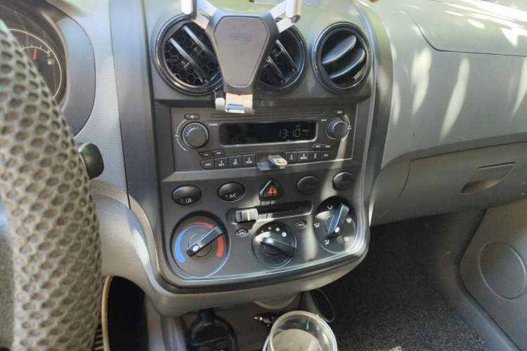 Used Wuling Hongguang 2010 1.4L Base Version Audio And AC Panel