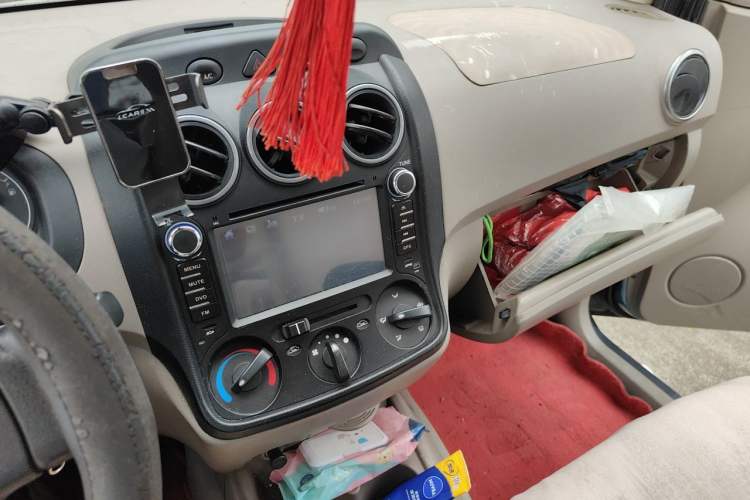 Used Wuling Hongguang 2010 1.4L Comfort Version Audio And AC Panel