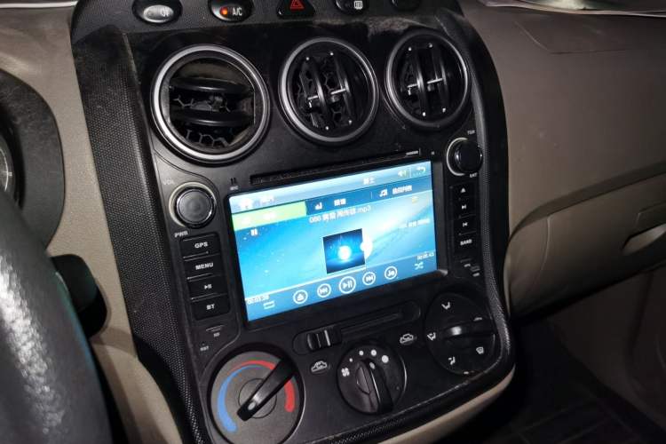 Used Wuling Hongguang 2010 1.4L Comfort Version Audio And AC Panel