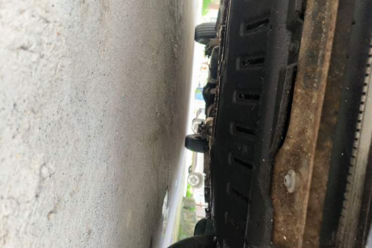 Used Wuling Hongguang 2010 1.4L Comfort Version Chassis Front