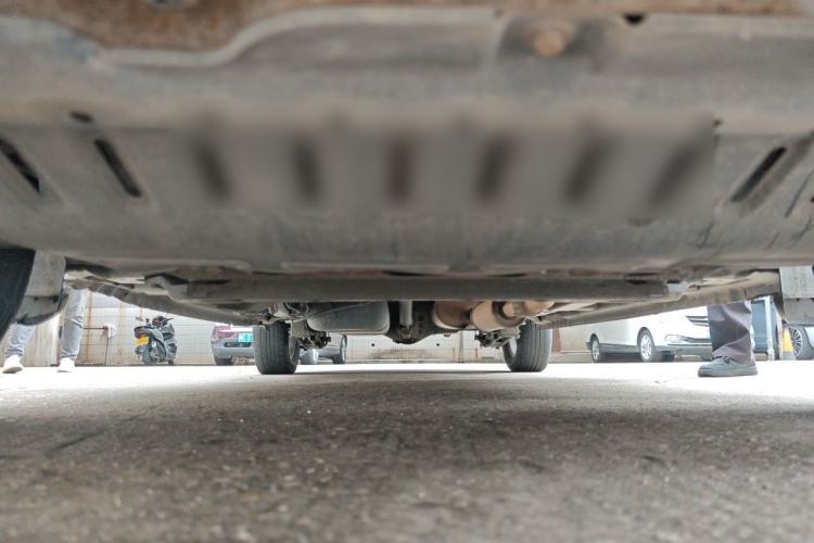 Used Wuling Hongguang 2010 1.4L Comfort Version Chassis Front