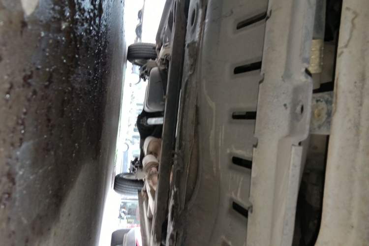 Used Wuling Hongguang 2010 1.4L Standard Version Chassis Front