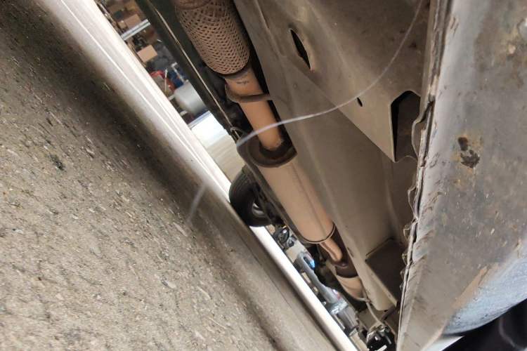 Used Wuling Hongguang 2010 1.4L Comfort Version Chassis Front Left